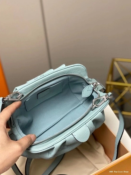 Aaa replica ru MINI POUCH SCALA VUITTON LOUIS 0816